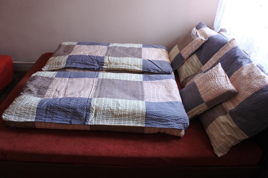 Kisasszony Apartman Eger Ngoại thất bức ảnh